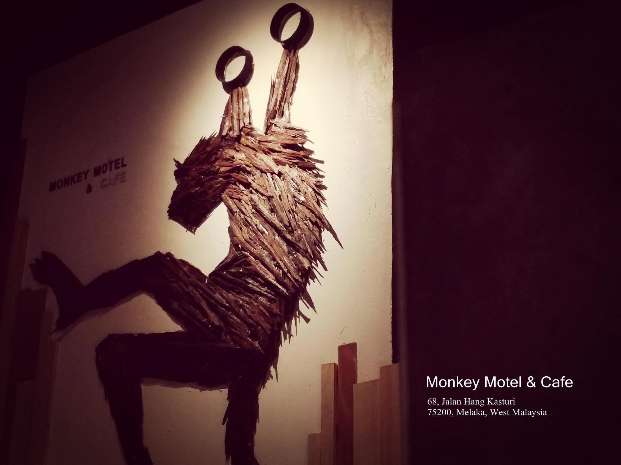 Monkey Motel Cafe Malacca Exterior photo